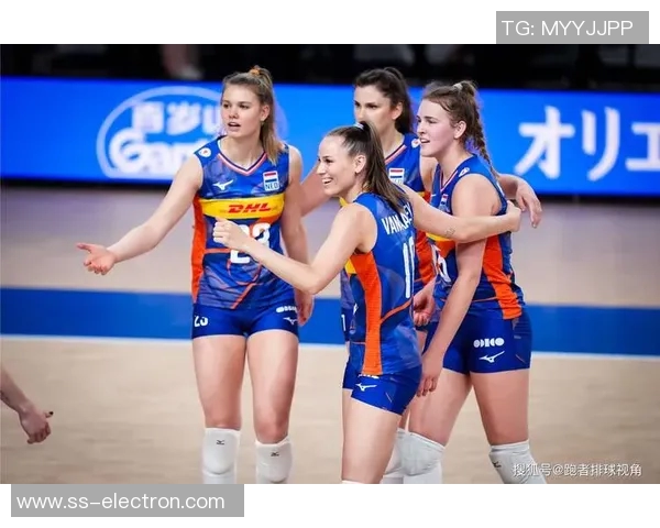 中国女排半决赛对决荷兰队全力以赴争夺决赛资格精彩瞬间回顾