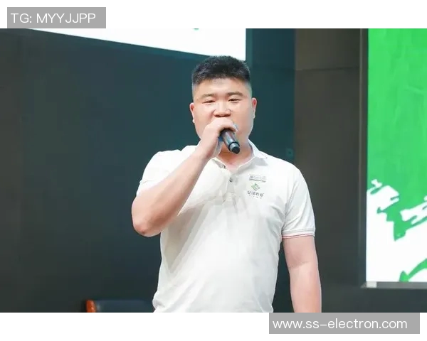 何思雨的成长之路：从校园梦想到职场挑战的心路历程